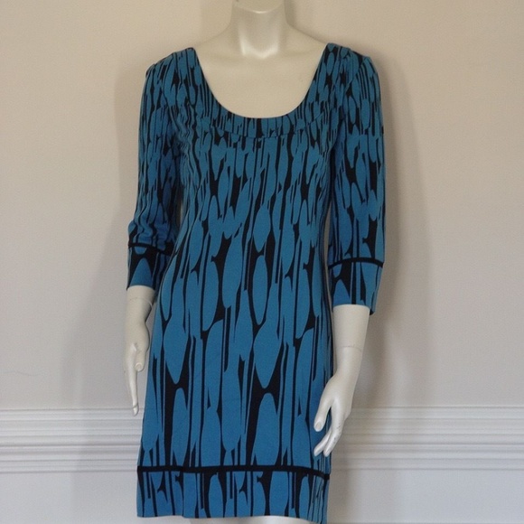 DIANE von FURSTENBERG AGGIE DRESS - size 2 - Picture 1 of 5